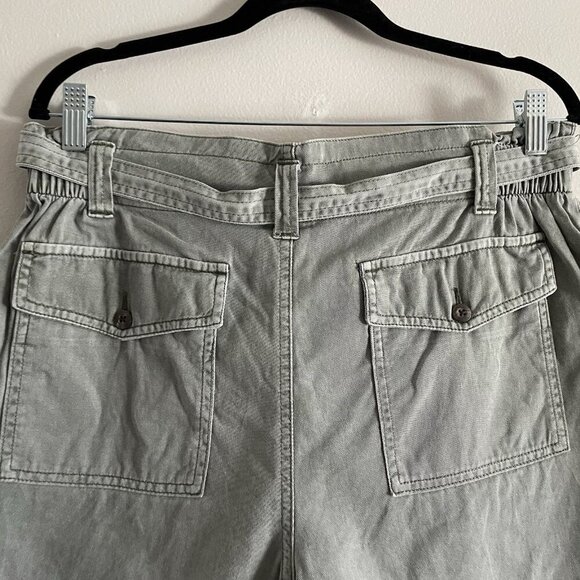 Old Navy Women M Green Casual Pockets Belted High-Waisted Twill Workwear Shorts - Picture 7 of 9